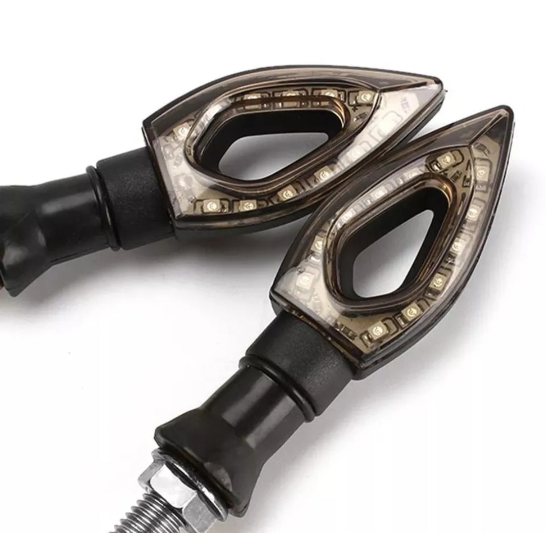 2x MOTO INDICATORI DI DIREZIONE A LED FRECCE UNIVERSALE LUCE AMBRA GIALLA