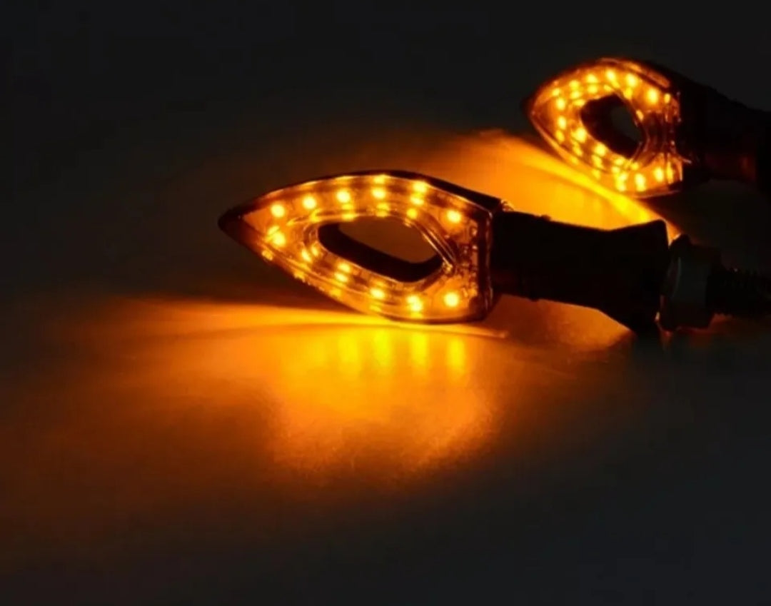2x MOTO INDICATORI DI DIREZIONE A LED FRECCE UNIVERSALE LUCE AMBRA GIALLA