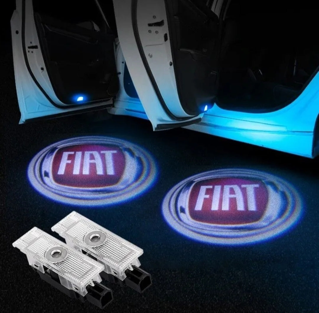 2 PROIETTORI LED LUCI SOTTOPORTA PER FIAT 500X CON LOGO PLUG AND PLAY CANBUS
