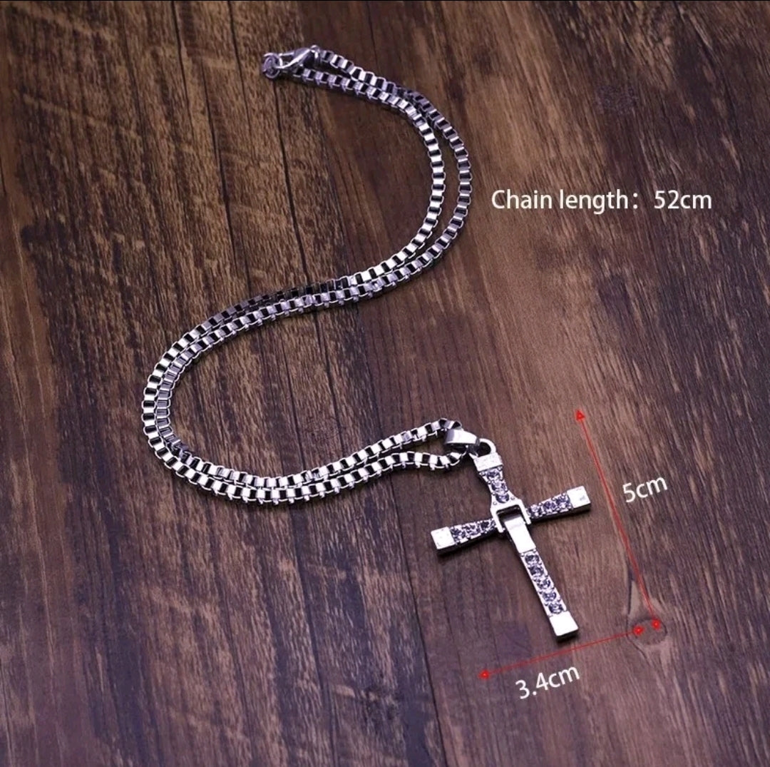 Collana Pendente Dominic Toretto Fast Furious Ciondolo Croce Vin Diesel Con Strass Argento